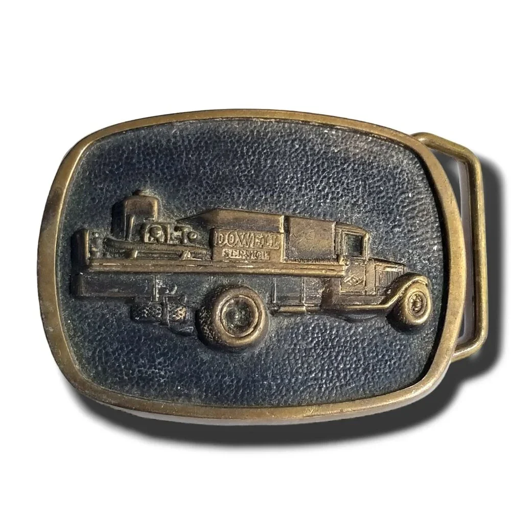 N/A vintage belt
